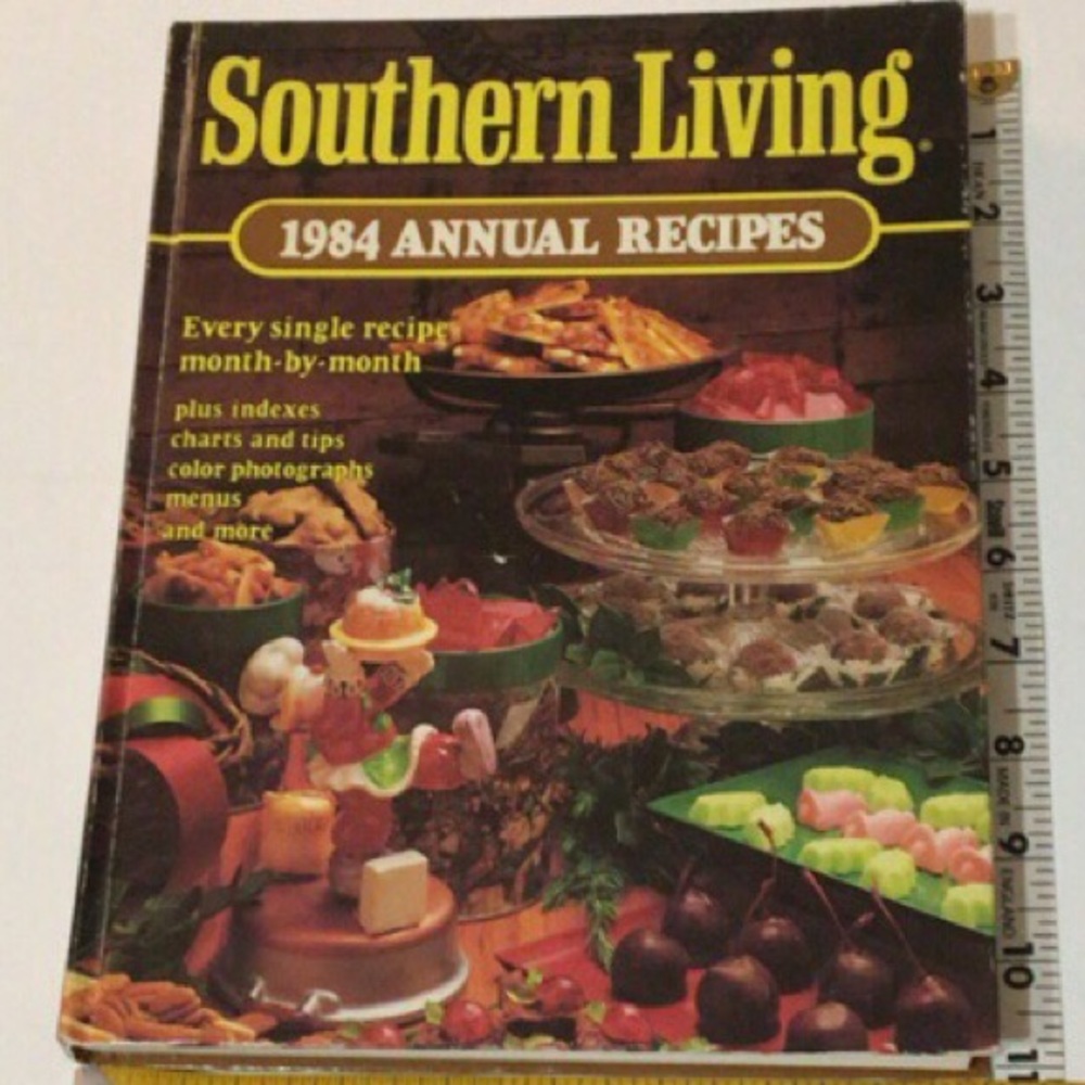 Southern Living “1984 Annual Recipes” Cookbook